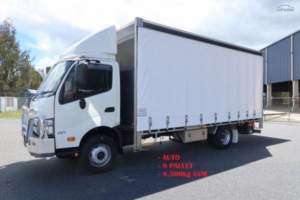 2020 Hino 300 Series 921 image