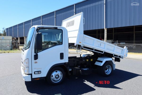 2021 Isuzu N Series NLR 45-150 Tipper AMT Auto image