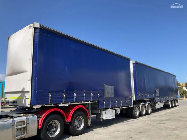 2021 Vawdrey VBS3 Tri Axle Drop Deck Curtainsider Combination image