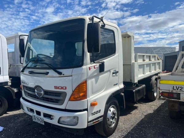 2012 HINO 500FC1022 Dump Truck image