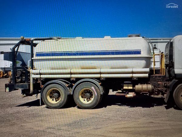 2010 Isuzu F Series FVZ 1400 image