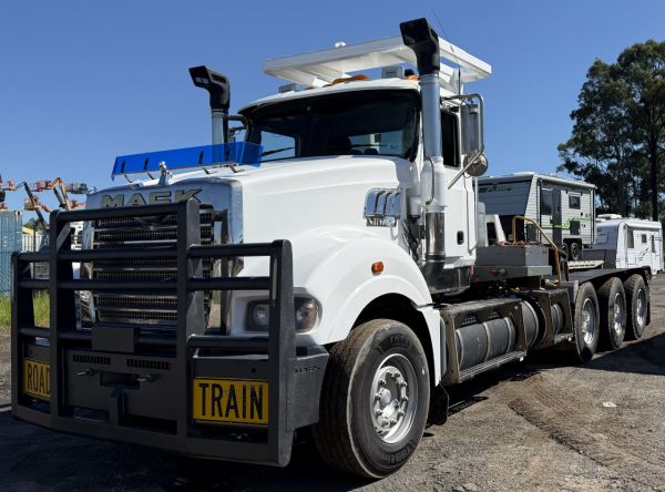 2021 Mack TITAN Prime Mover image