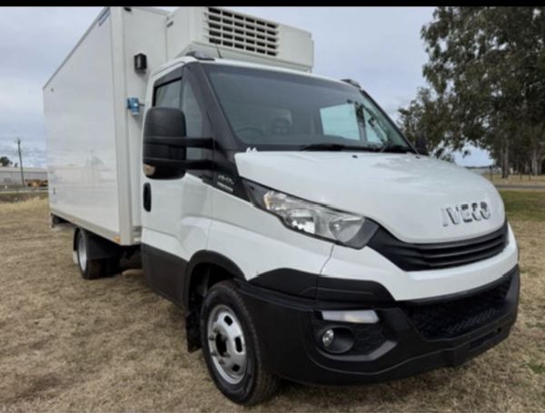 2020 Iveco DAILY 45-170 Pantech Fridge image