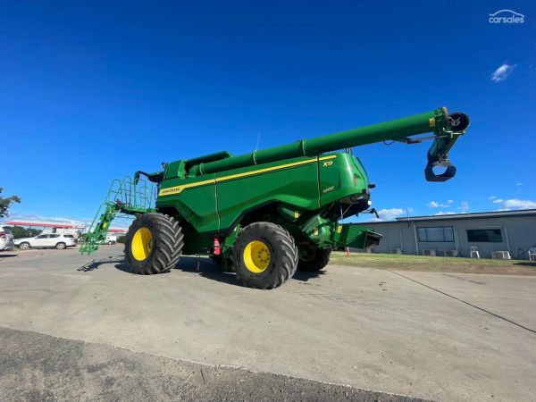 2022 John Deere X9 1000 image