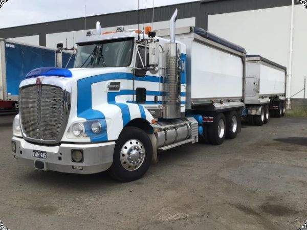 2018 Kenworth T409 6x4 Tipper w/2018 Sloanbulit Quad Dog Tipper **Located Arndell Park** image