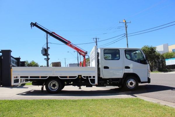 2021 Fuso Canter 515 DC image