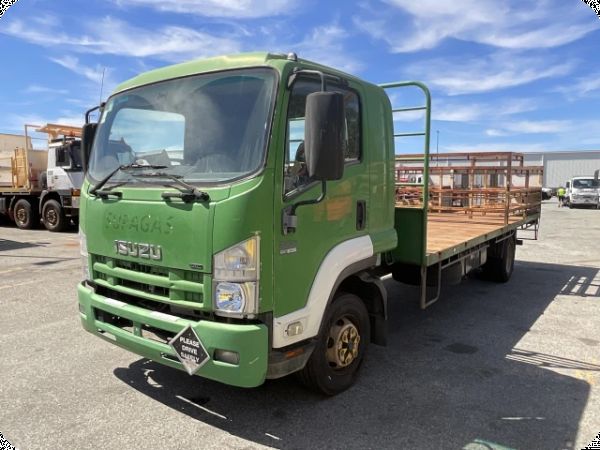 2010 ISUZU 600 FH FRR 4x2 Tray Truck image