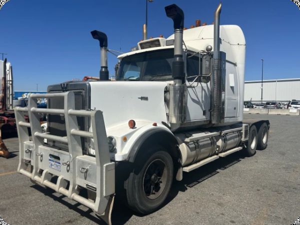 2000 Western Star 4900FX 6x4 Prime Mover image