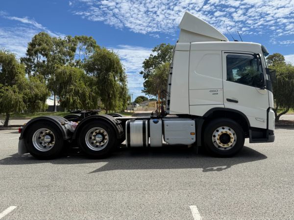 2021 Volvo FM11 Primemover image