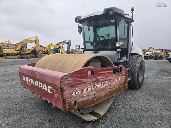 2018 Dynapac CA3500D Roller image