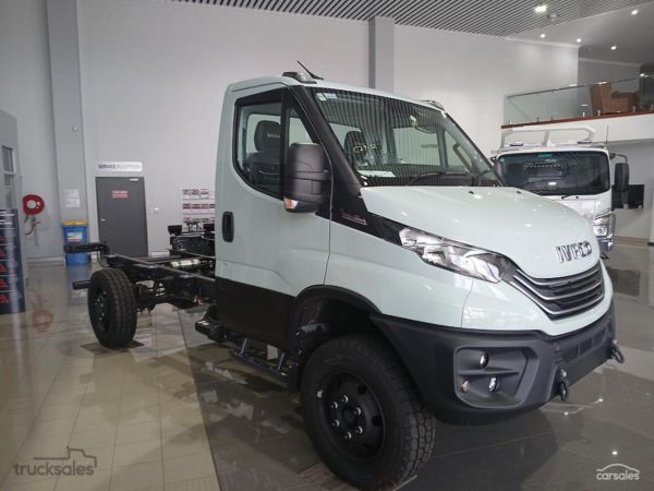 2024 Iveco Daily 70S18 image