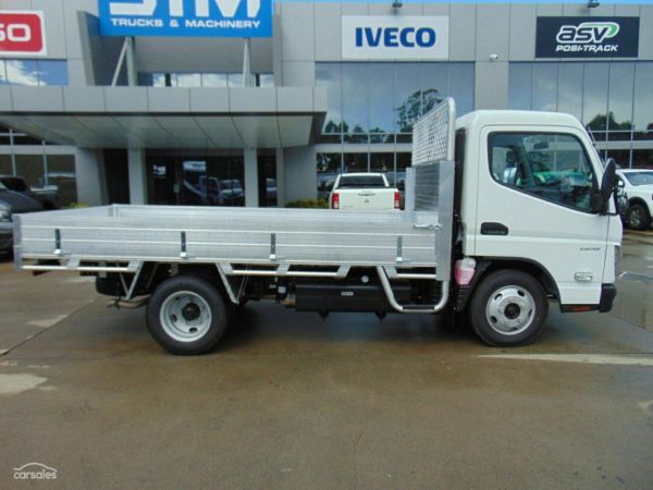 2025 Fuso 515N Canter image