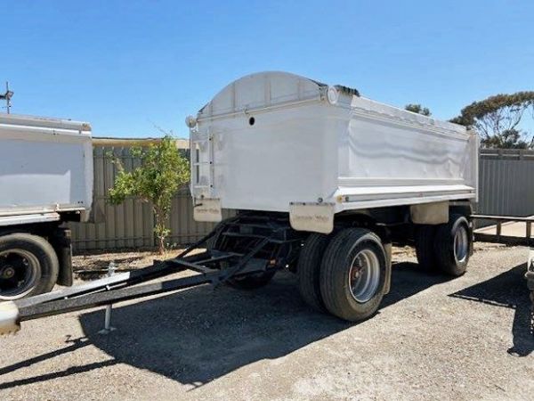 2001 HAMELEX WHITE TANDEM DOG TIPPER image