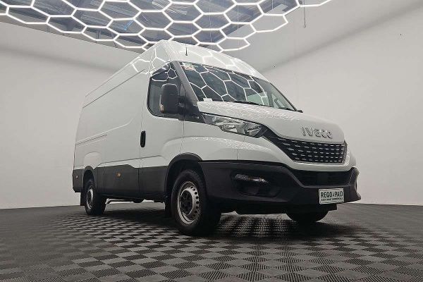 2022 Iveco Daily 35S14V image