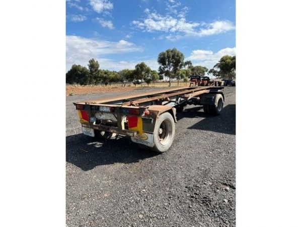 A1 DOG TRAILER image