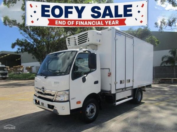 2020 Hino 300 Series 921 image