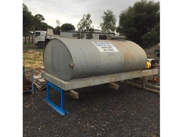 GALVANISED TANK TANK image
