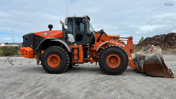 2019 Hitachi ZW310-5B Articulated image
