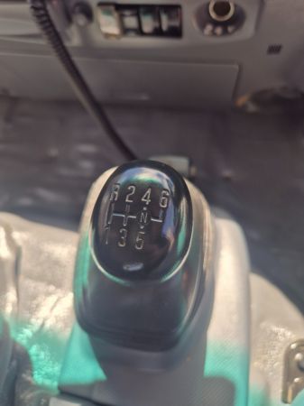 2019 Isuzu NQR 87/80-190 Tray 4.5 Ton Crew Cab Tray image