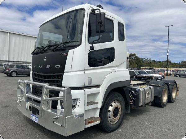 2022 Mitsubishi FV74 6x4 Prime Mover image