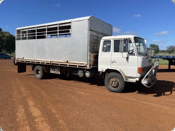 1982 Hino FD 176 Econo 4x2 Stock Truck image