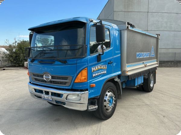 2011 Hino GH 4x2 Tipper (Alloy High Side) image