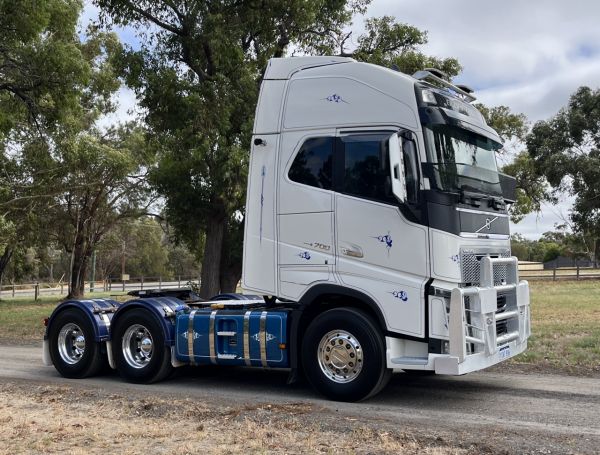 2019 Volvo FH16 700 Prime Mover image