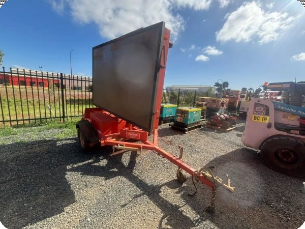 2018 Vermac VMS Sign Board Trailer image