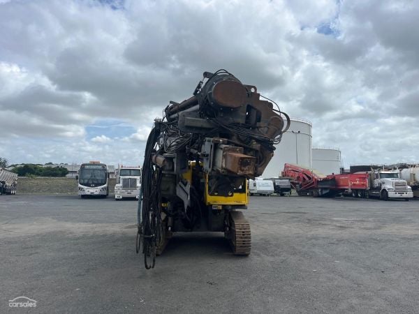 Atlas Copco ECM785 Crawler Blast Hole Drill image