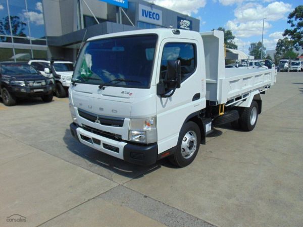 2024 Fuso 815 Canter image