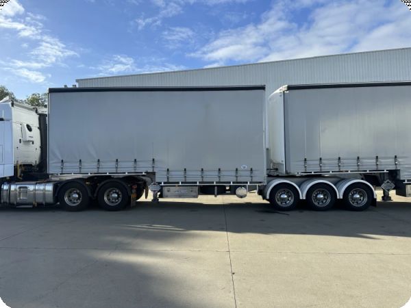 2023 Maxitrans ST3 Tri-Axle Drop Deck Curtainsider A Trailer With Mezzanine image