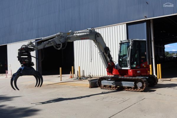 2021 Takeuchi TB280FR image