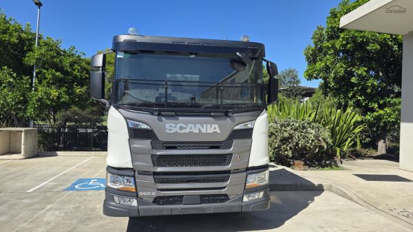 2023 Scania G Series image