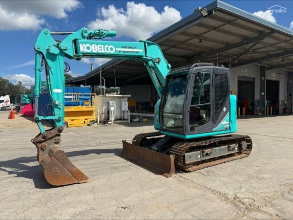 2018 Kobelco SK75SR SK75 image