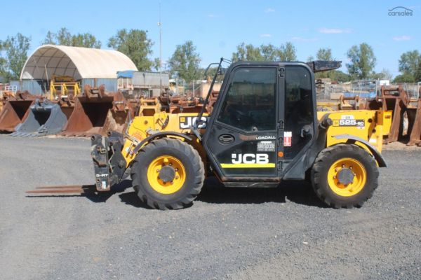 2017 JCB 52560 image