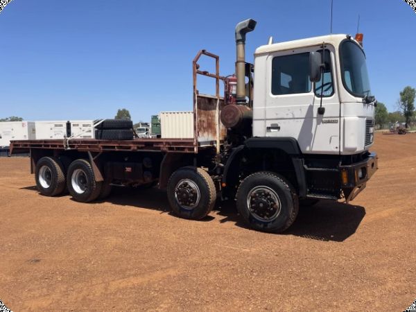 1995 MAN F90 8X8 Tray Truck image