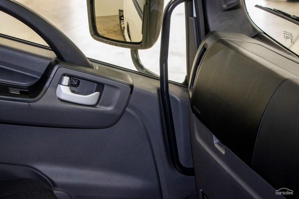 2025 Isuzu F Series FYJ 320-355 AT R58 Ready to go image