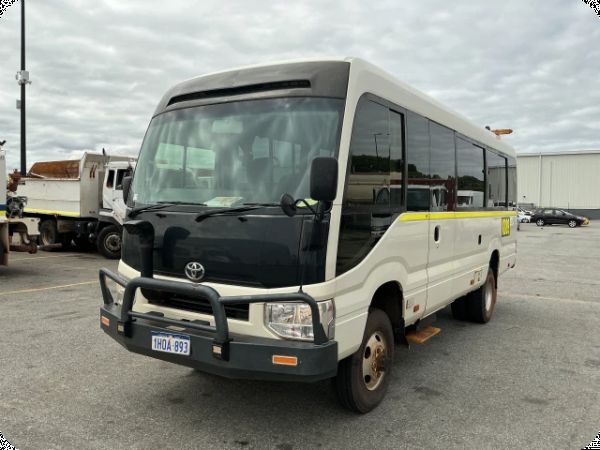2022 Toyota Coaster Diesel image