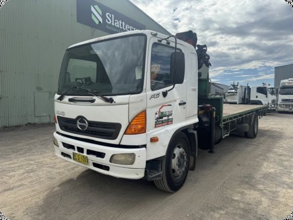 2004 Hino FG1J FG 6x4 Crane Truck image