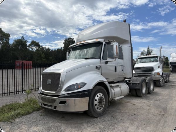 2014 CAT CT 610 C/Cab 6WH 6x4 Prime Mover (In Situ) image