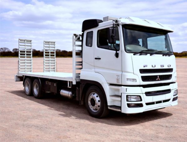 2015 Fuso FV Cab Chassis 51SK image