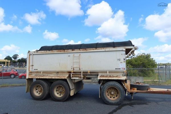 2013 Moore Tri-Axle STEEL Tipping Dog Trailer image