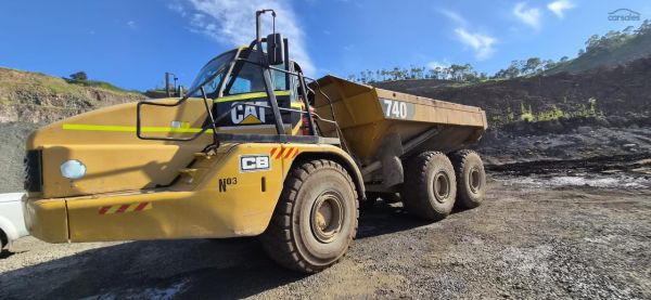 2007 Caterpillar 740 image