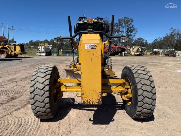 2012 Caterpillar 140M TBA image