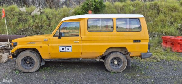 1992 Toyota Landcruiser Troop carrier Wagon image