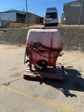 Silvan 400L Sprayer image