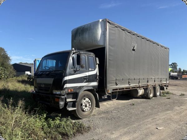 UD PKA265 (6x4) Curtainsider Truck (Off-Site) *Non Runner* image