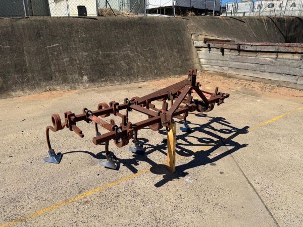 Massey Ferguson Coil Tyne Cultivator image