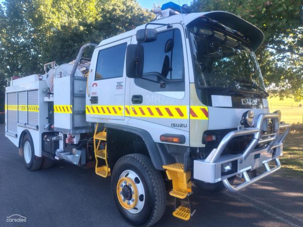 2006 Isuzu F Series FTS 750 image