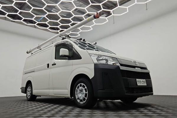 2022 Toyota Hiace GDH300R LWB image